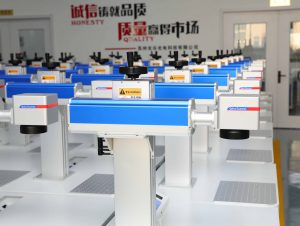 激光打标机在电子元器件行业的应用与优势解析插图1 激光打标机在电子元器件行业的应用与优势解析插图1